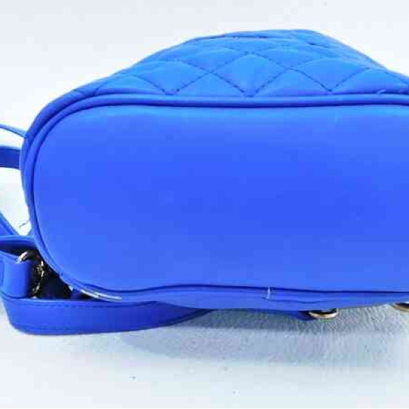 ❌SOLD❌BEBE Blue Faux Leather Gold Zipper Adjustable Backpack - Picture 9 of 9